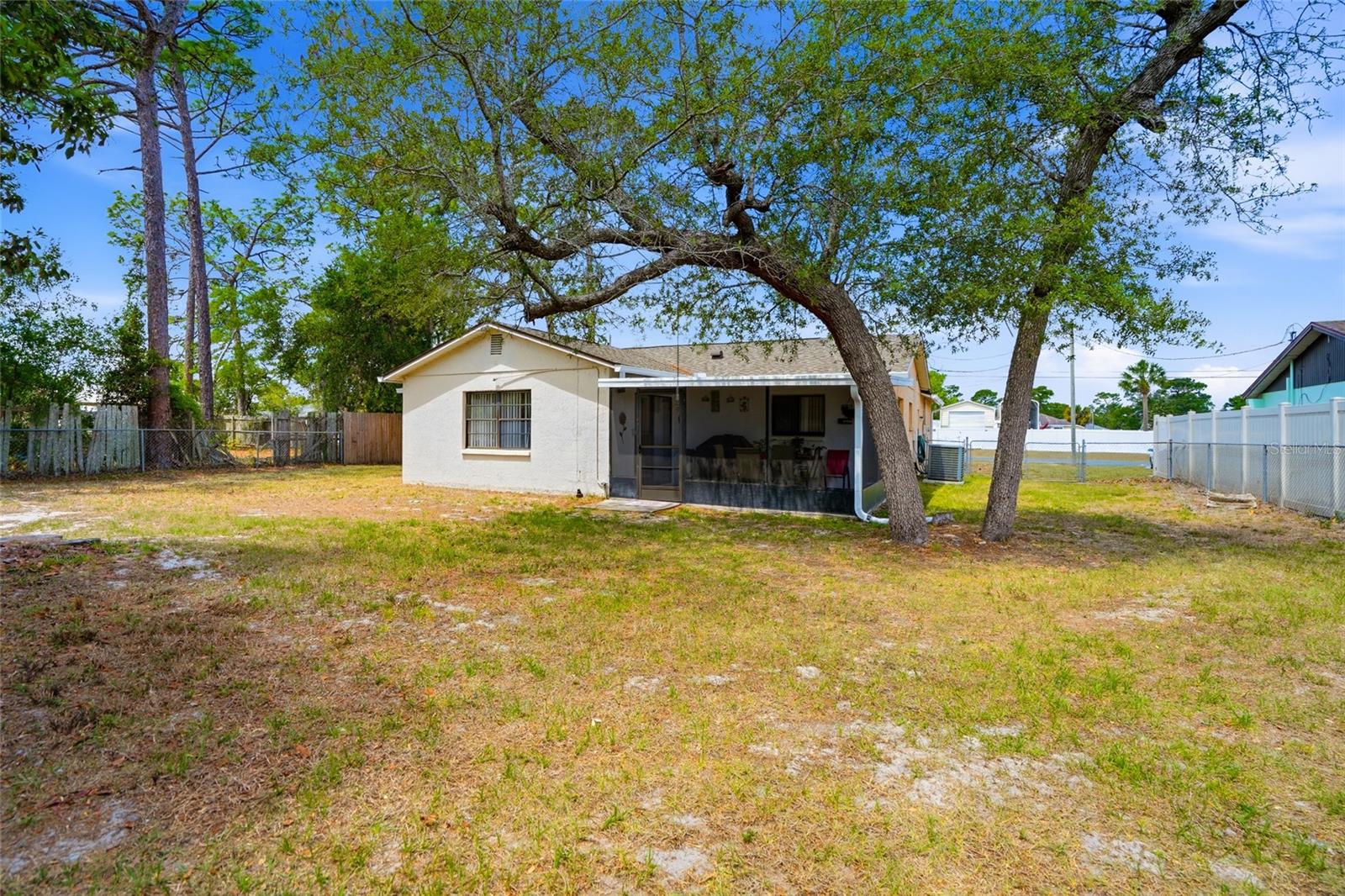 10164 Gifford Dr Property Photo 21