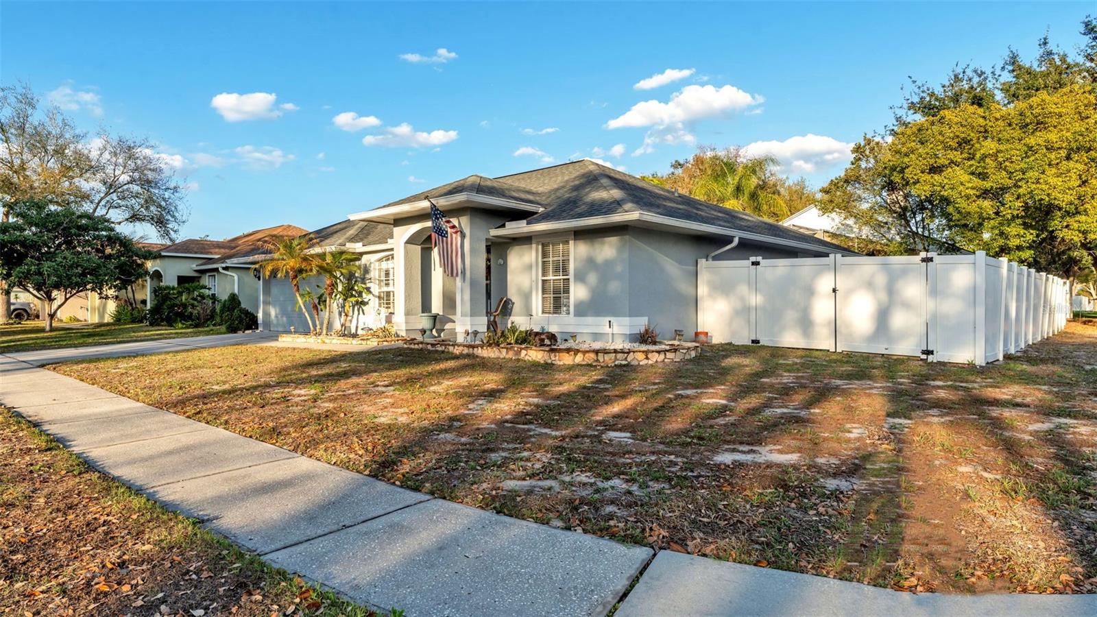 5410 Lindburg St Property Photo 4