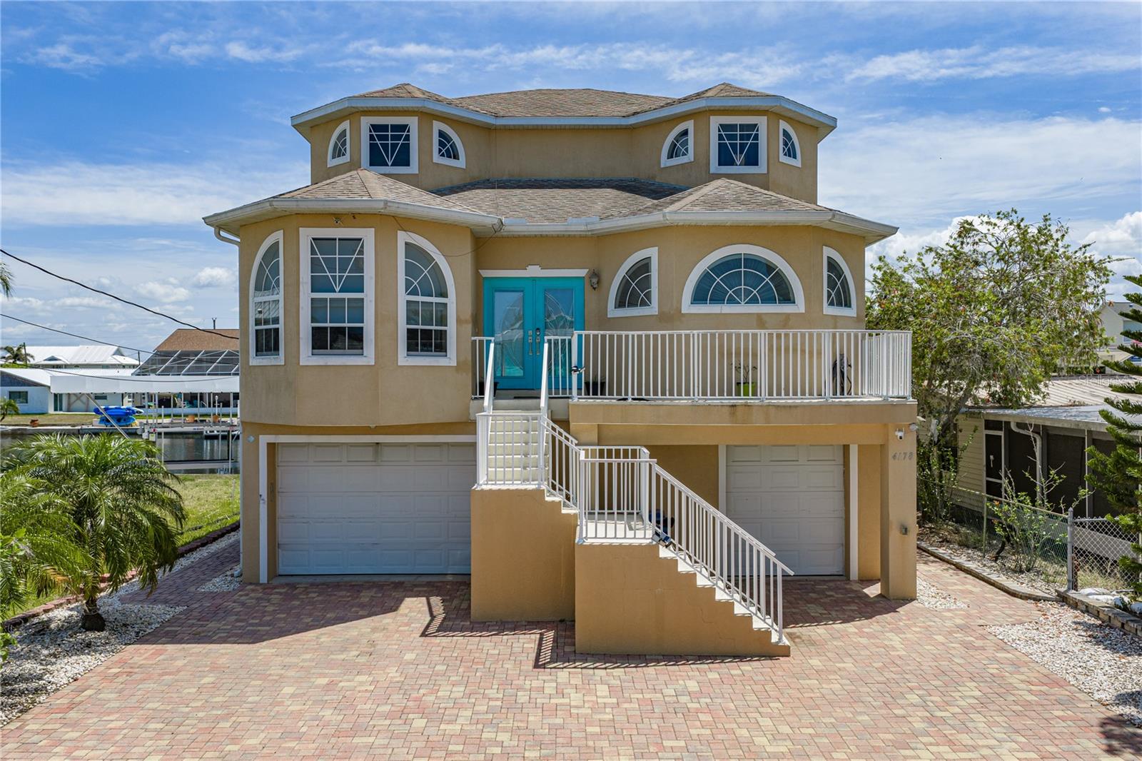 4178 Des Prez Ct Property Photo 3