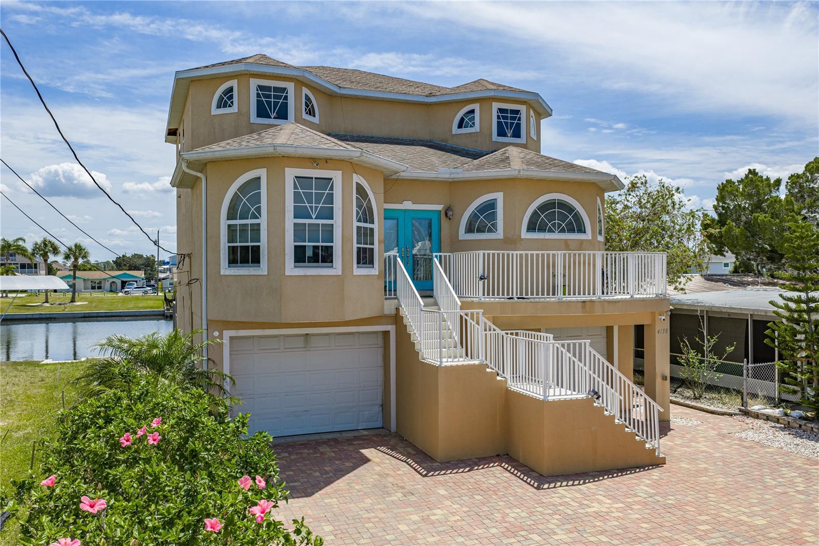 4178 Des Prez Ct Property Photo 4