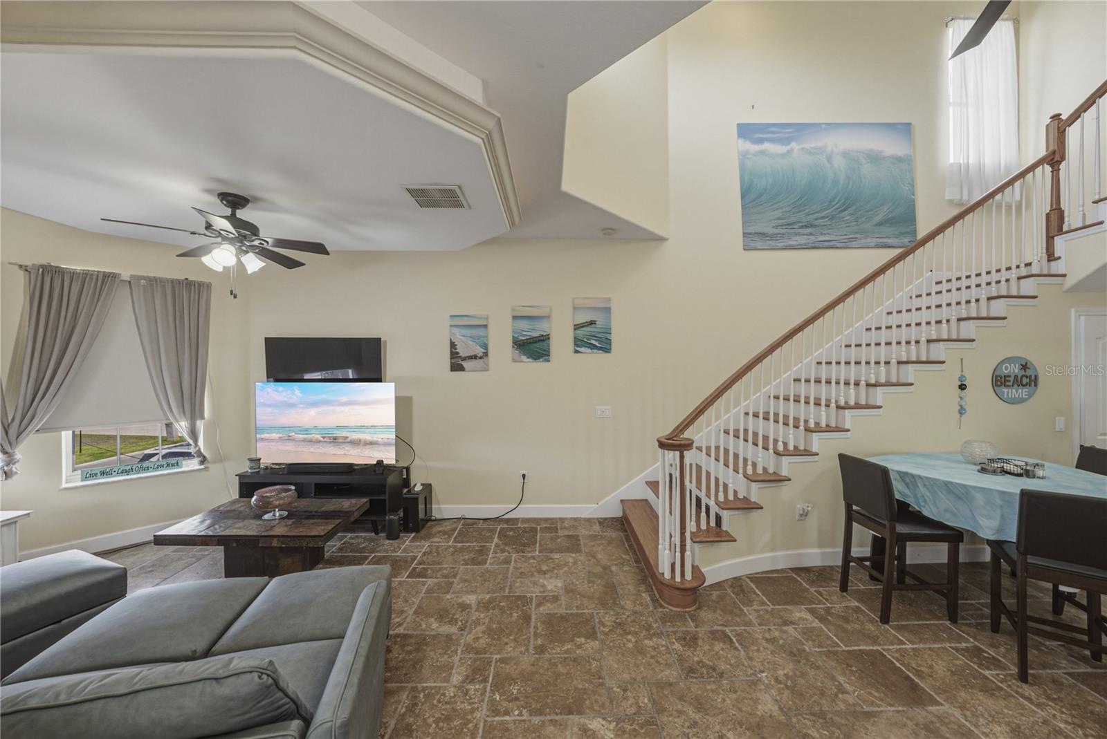 4178 Des Prez Ct Property Photo 8