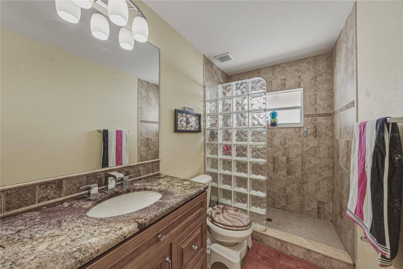 4178 Des Prez Ct Property Photo 37