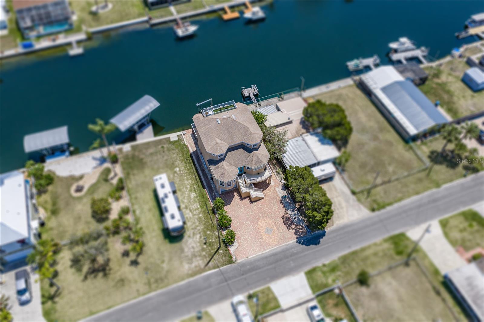 4178 Des Prez Ct Property Photo 64