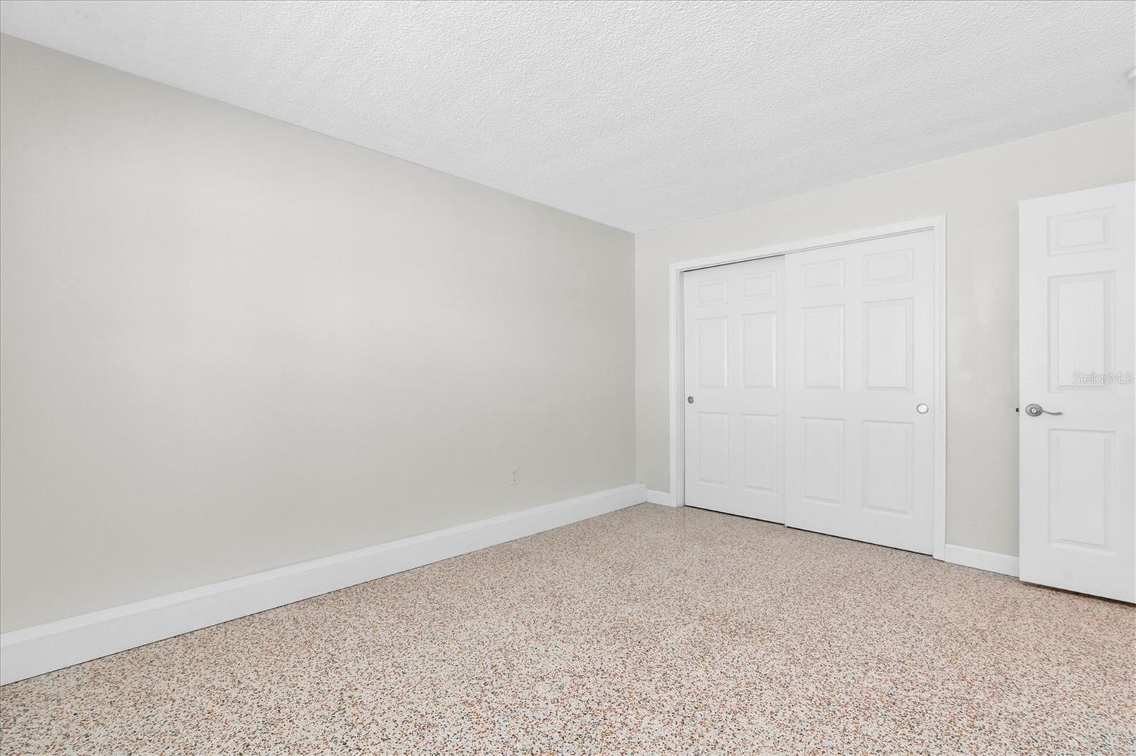 121 46th Ave #1g Property Photo 12
