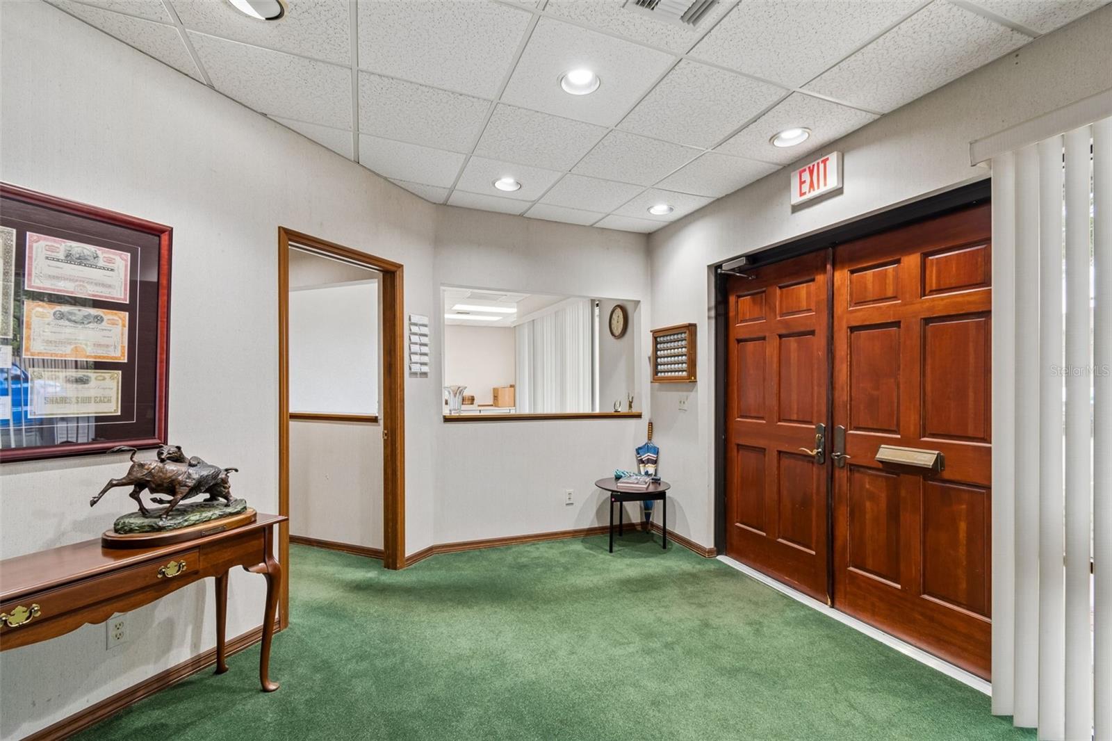 611 Druid Rd E #101-110 Property Photo 13