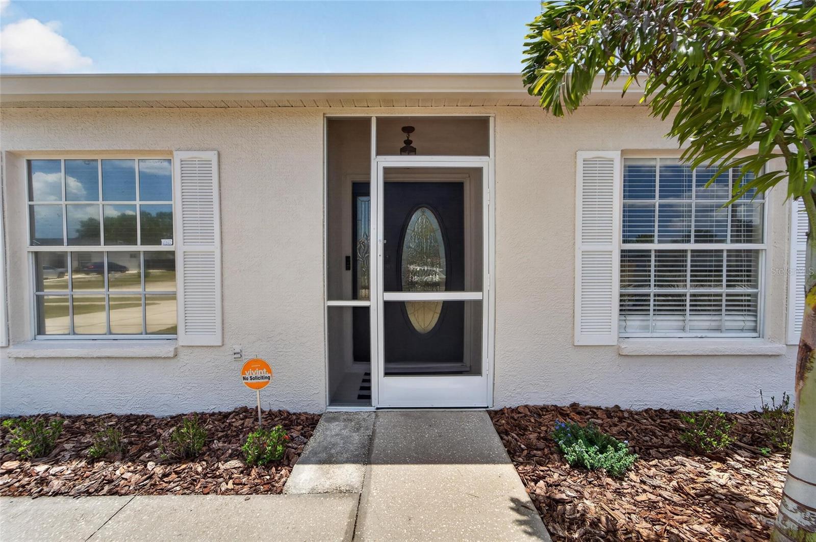 12124 Colonial Estates Ln Property Photo 32