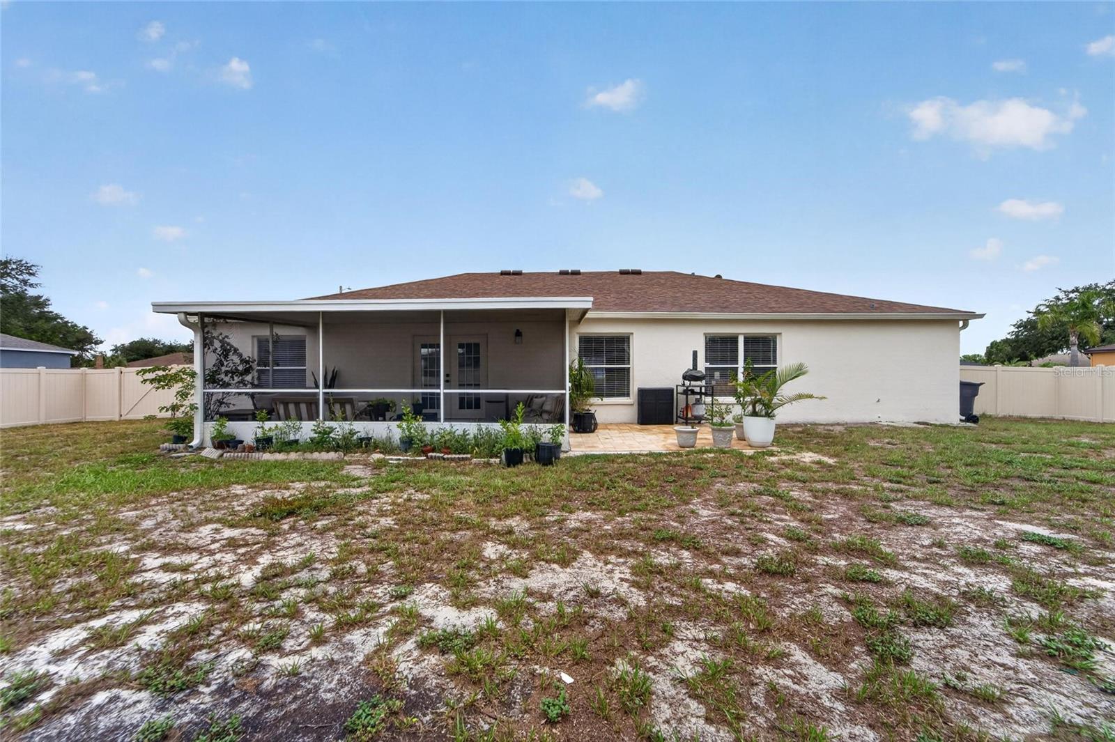 12124 Colonial Estates Ln Property Photo 38