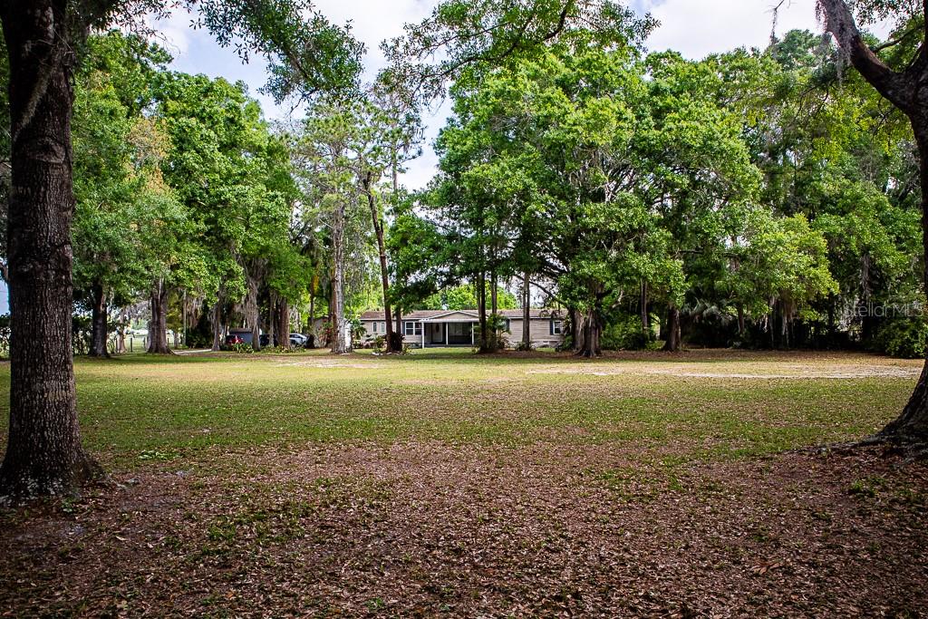 13815 Plainview Rd Property Photo 24