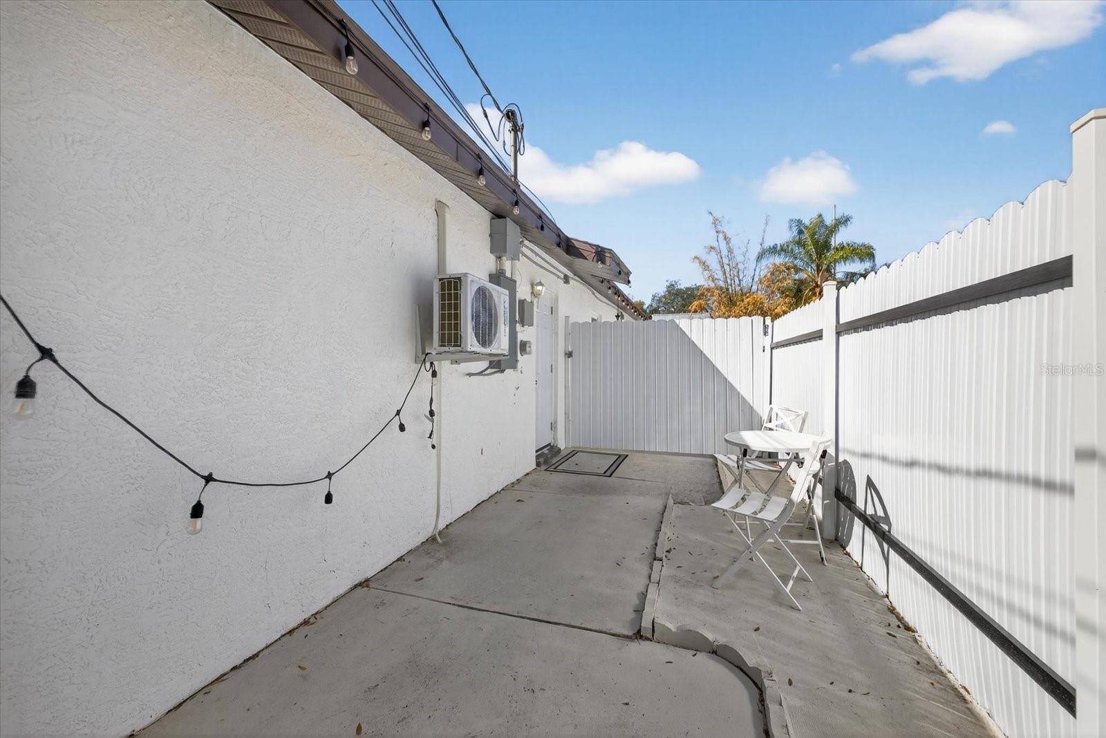 8902 N Hamner Ave Property Photo 29