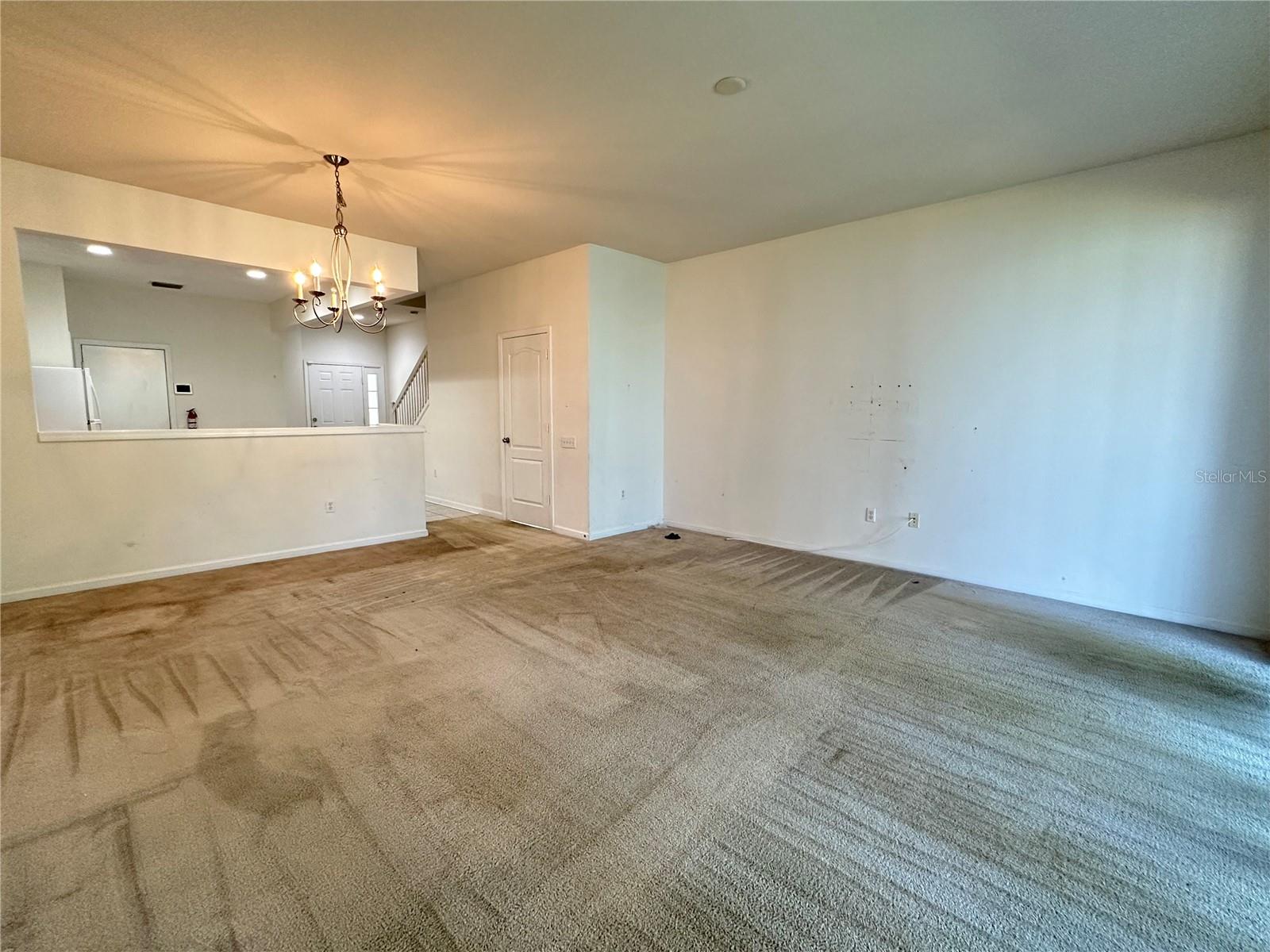 4871 Pond Ridge Dr Property Photo 10