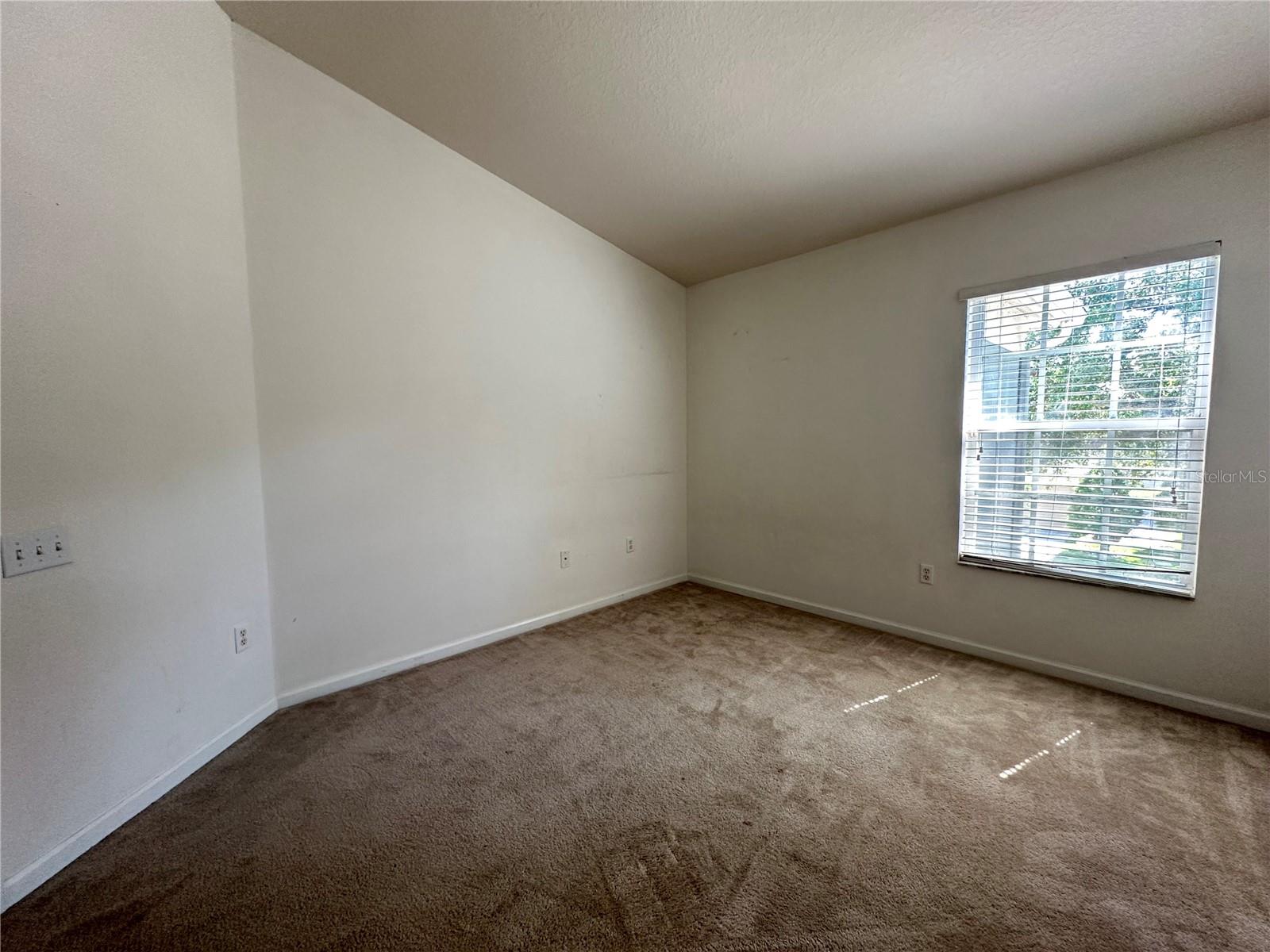 4871 Pond Ridge Dr Property Photo 23