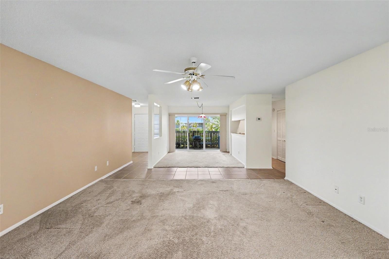 230 Balsam Dr Property Photo 6