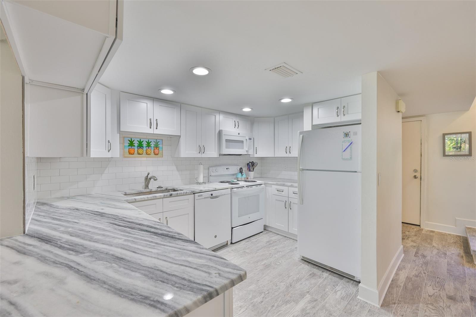 1028 Apollo Beach Blvd #8 Property Photo 3