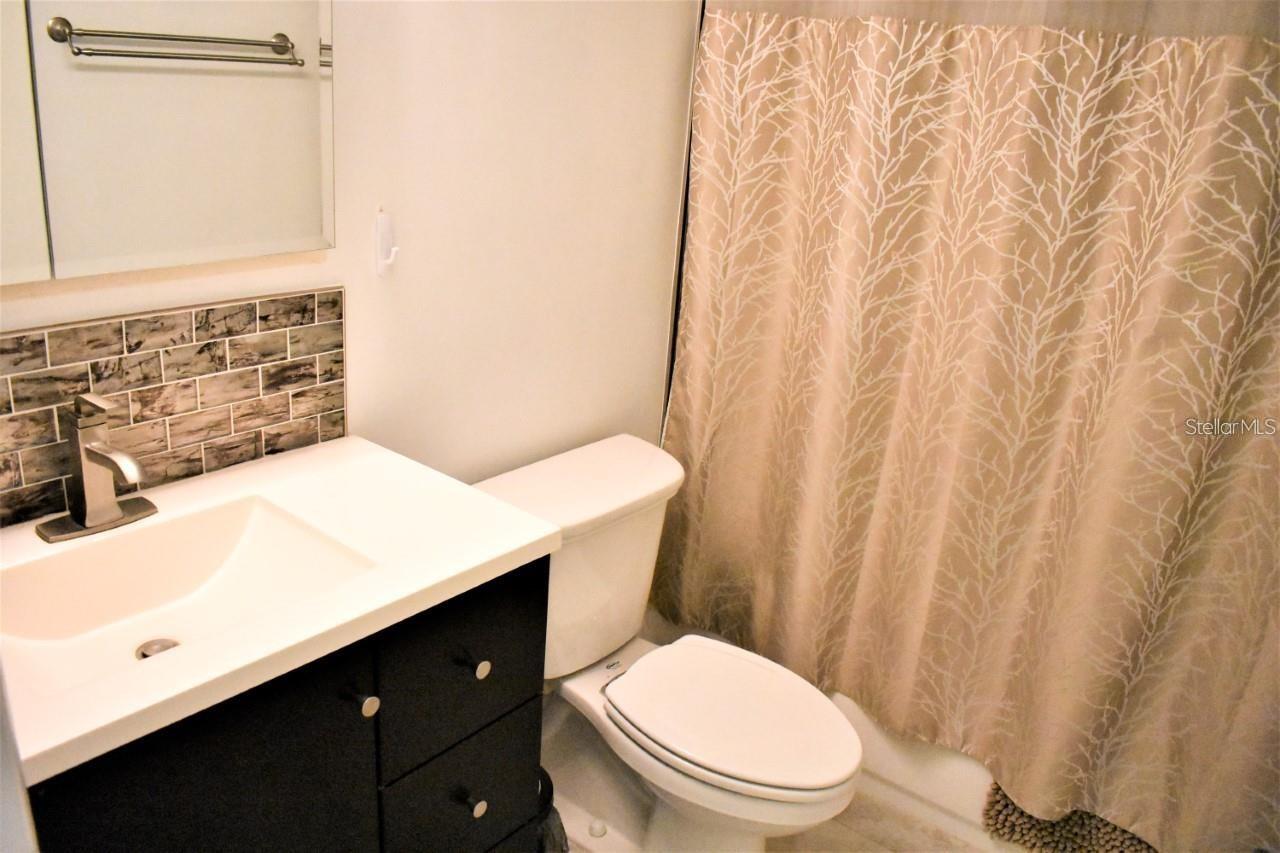 7420 Bay Island Dr S #176 Property Photo 13