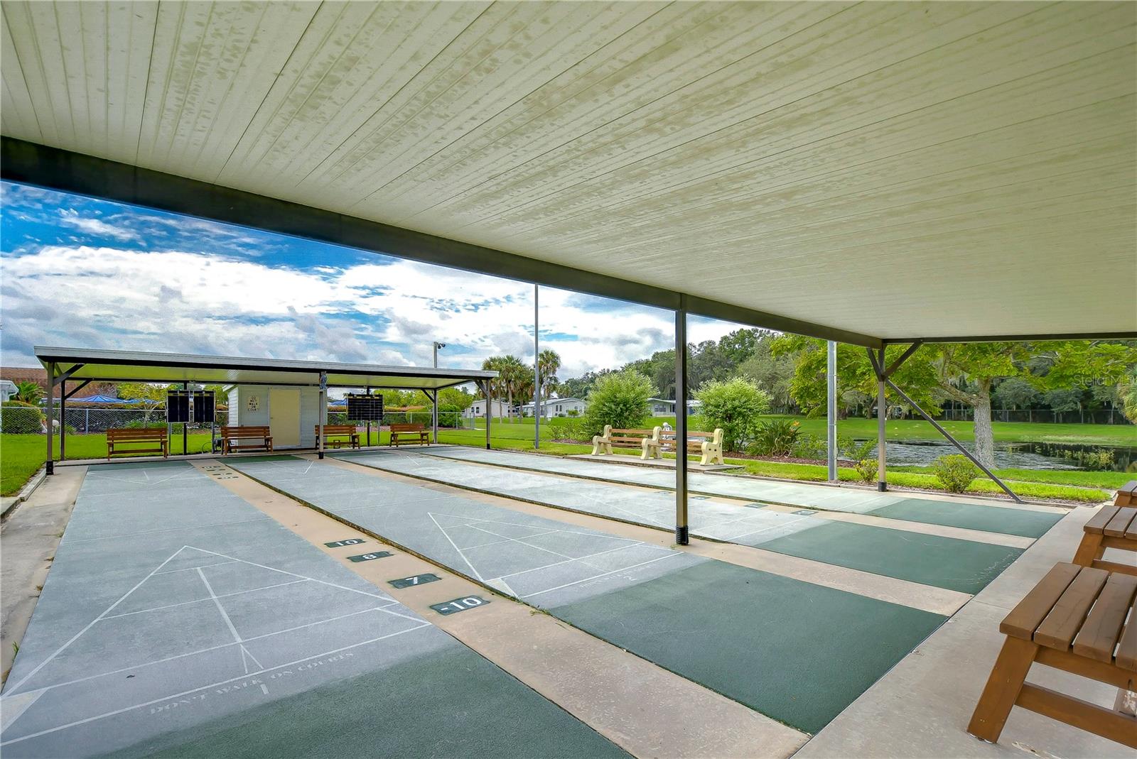 3843 Damian Dr Property Photo 29