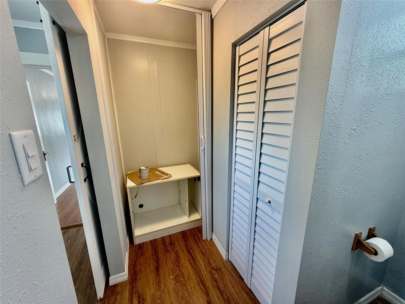 270 N Broad St Property Photo 11