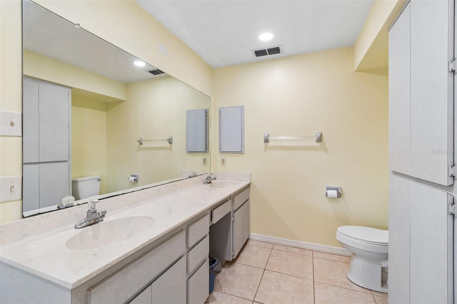 3757 E Side Ct Property Photo 19