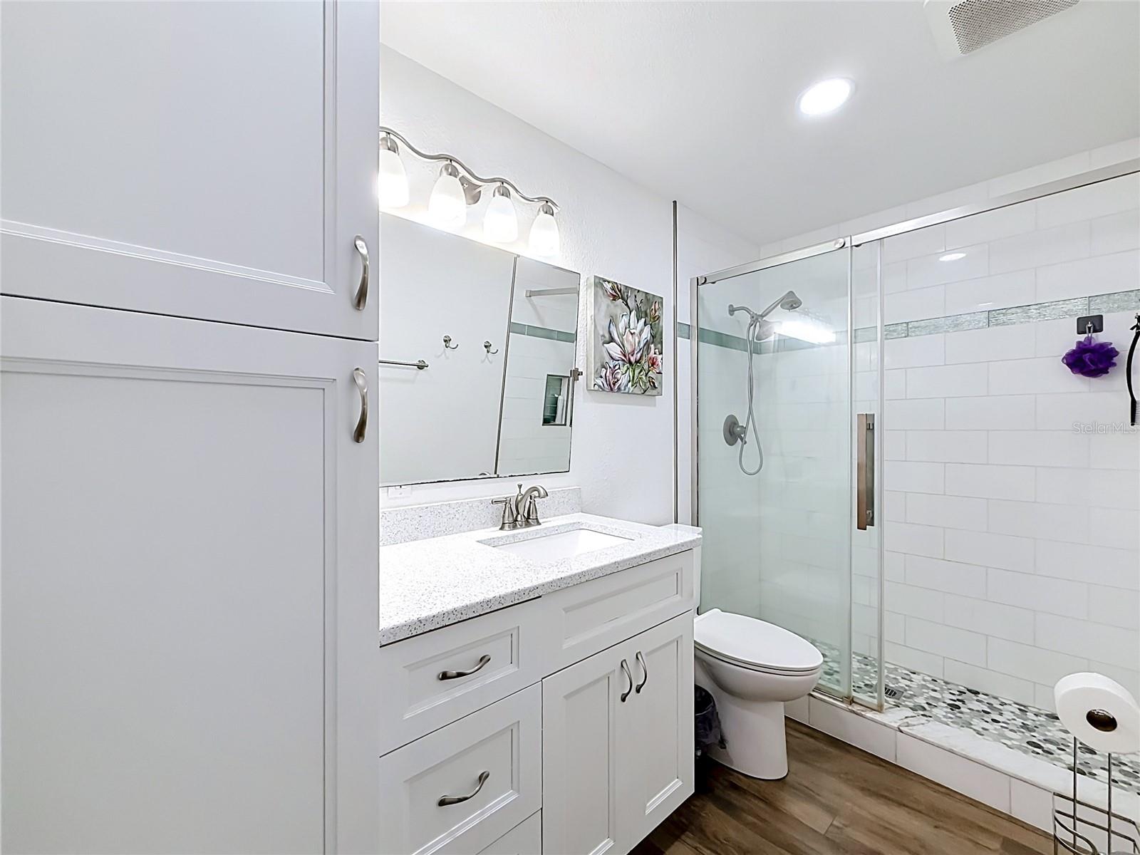 2650 Countryside Blvd #e103 Property Photo 16