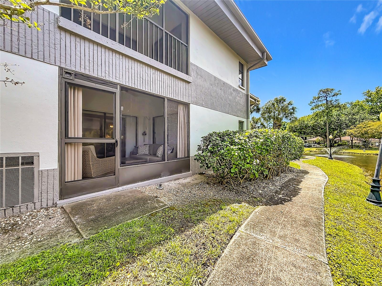 2650 Countryside Blvd #e103 Property Photo 23