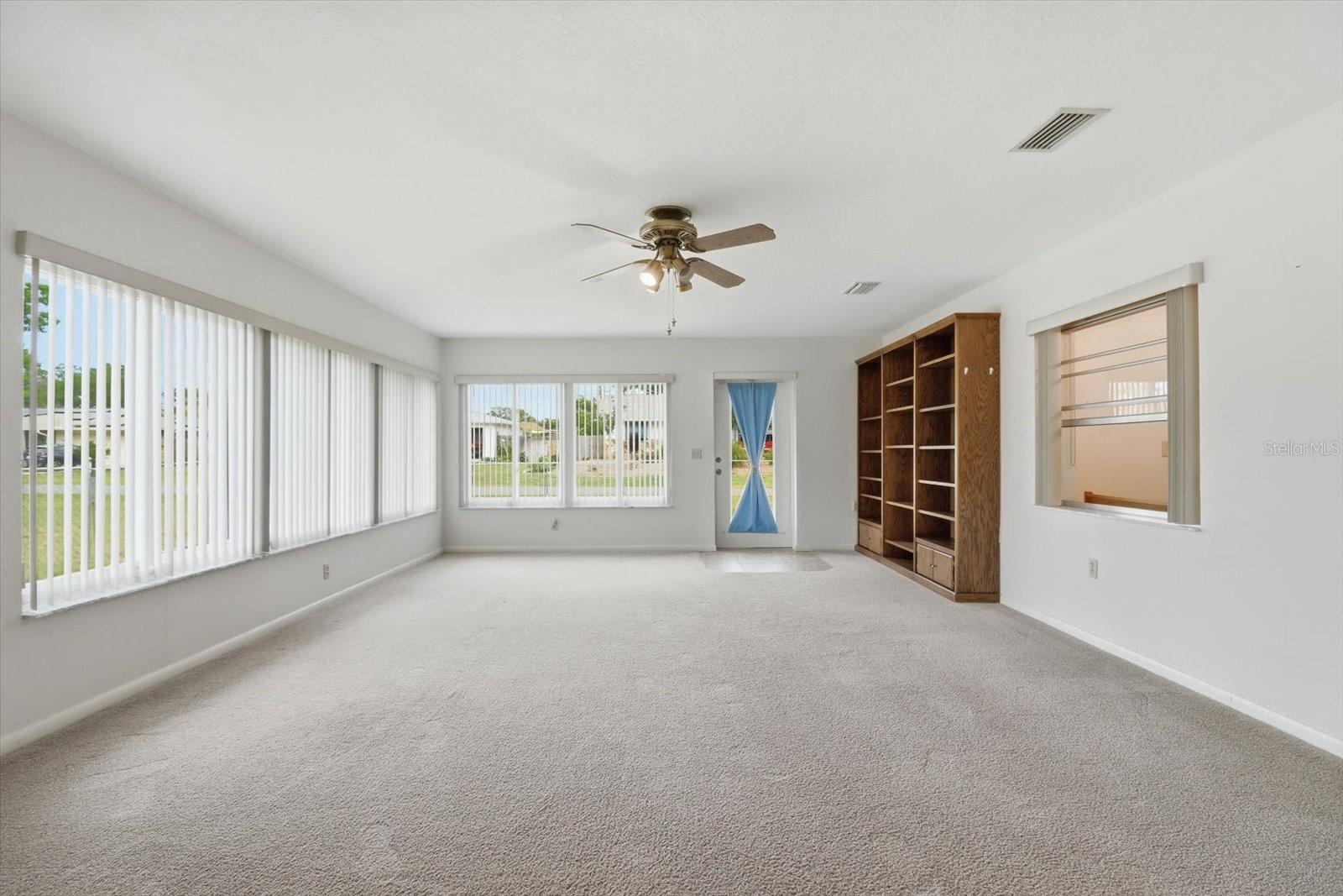 42 Truman Blvd Property Photo 21
