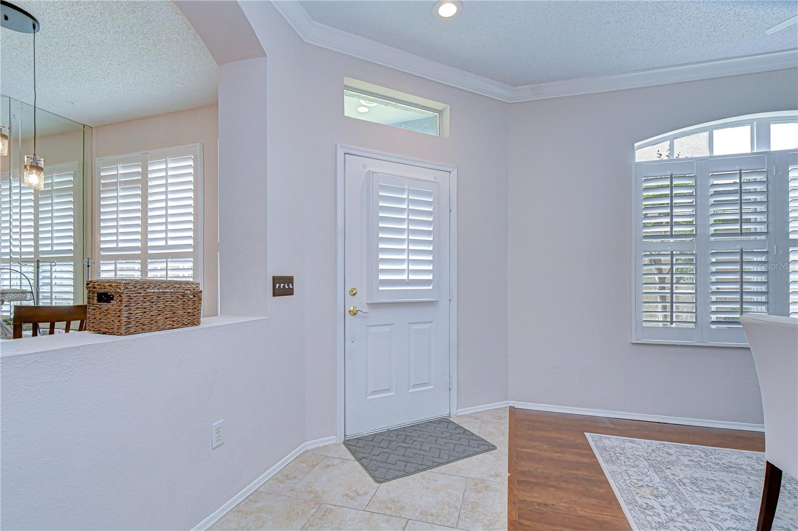 9815 Gingerwood Dr Property Photo 3