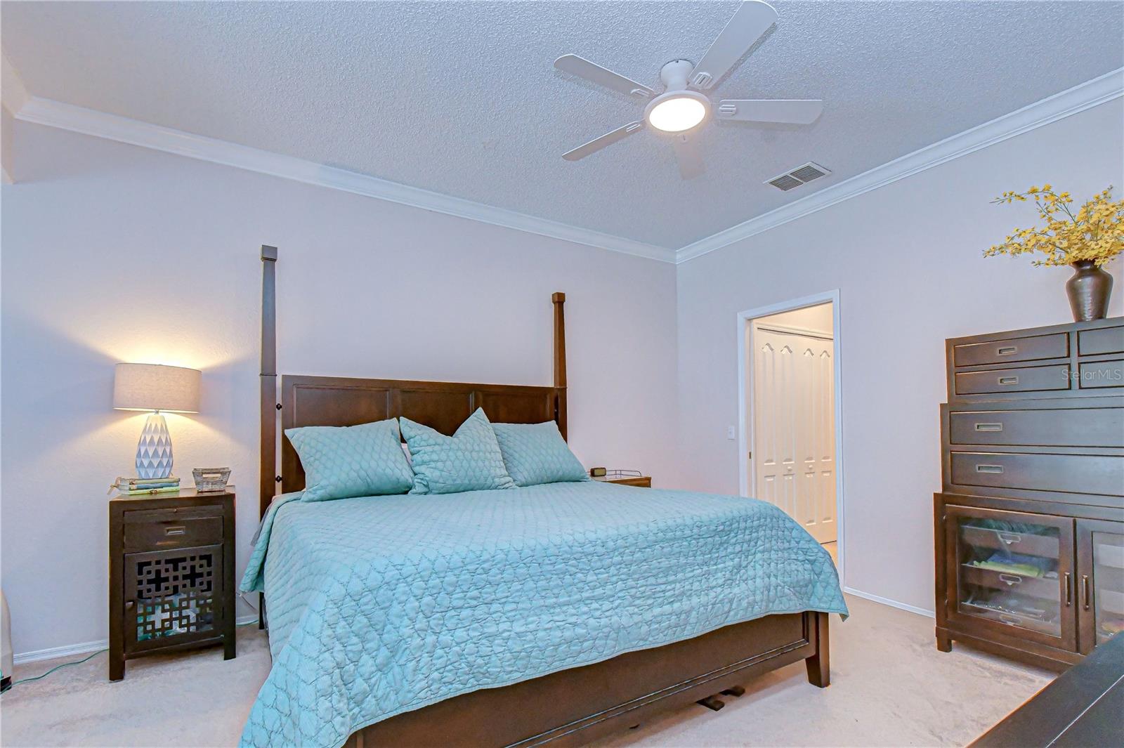 9815 Gingerwood Dr Property Photo 8