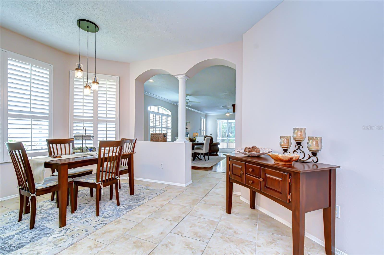 9815 Gingerwood Dr Property Photo 32