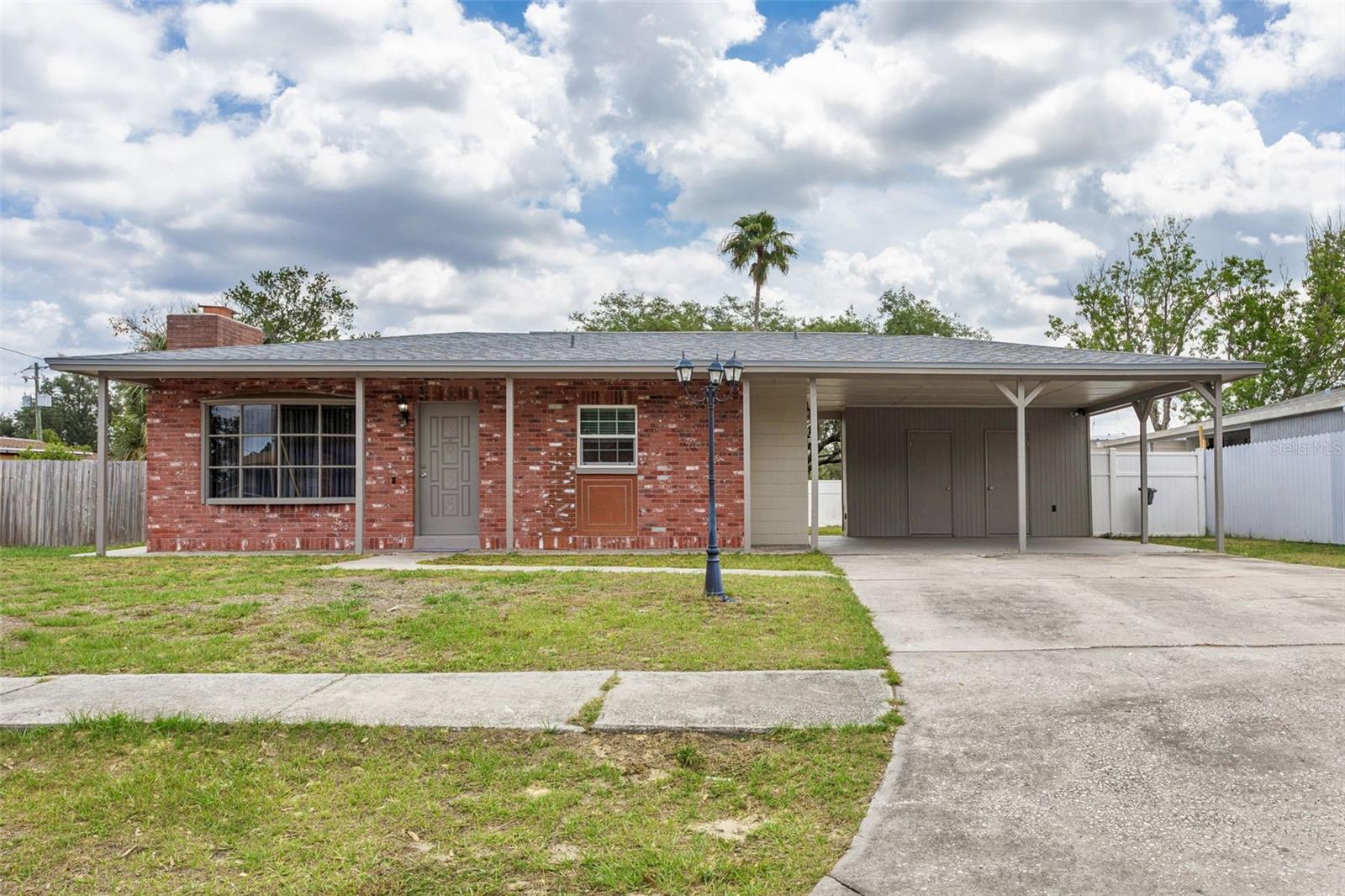 8303 Temple Park Dr Property Photo 7