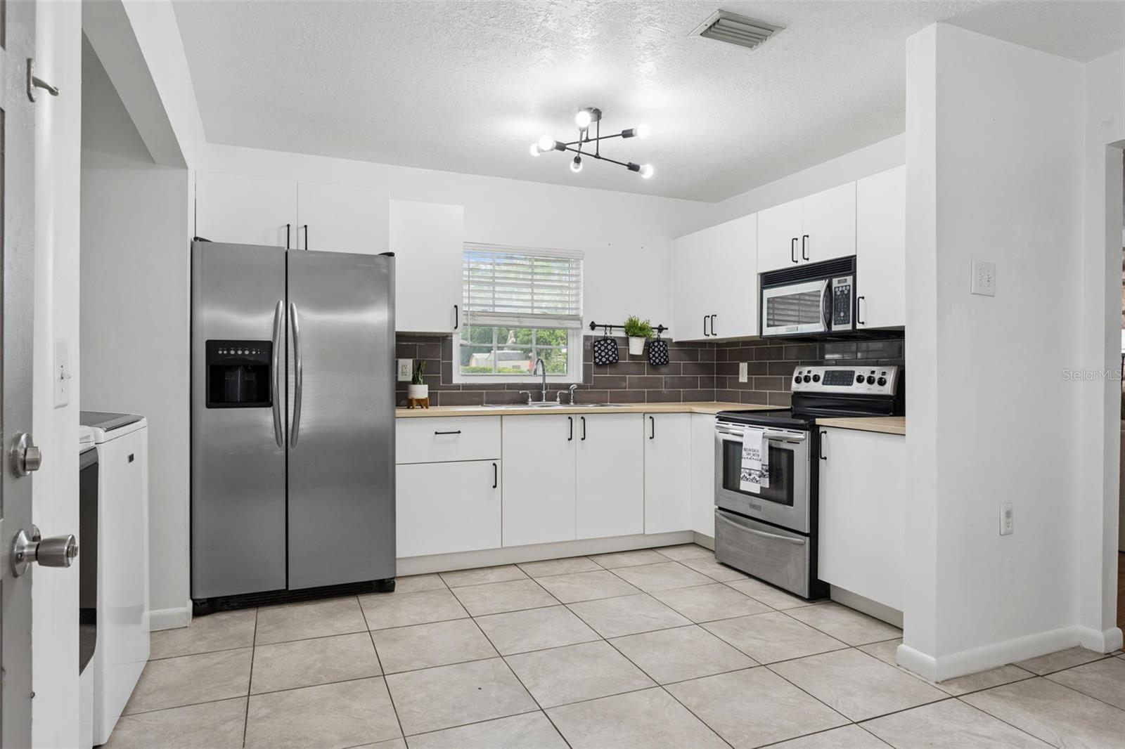 8303 Temple Park Dr Property Photo 14