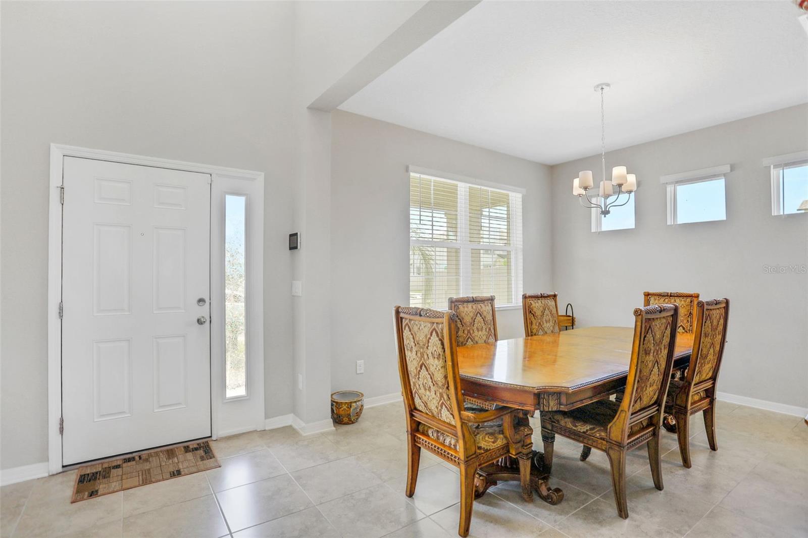 3091 Marine Grass Dr Property Photo 6
