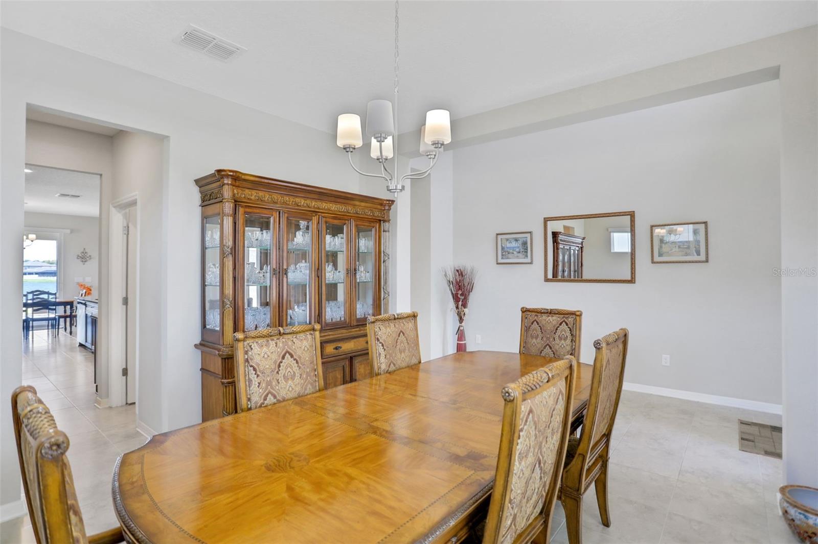 3091 Marine Grass Dr Property Photo 9