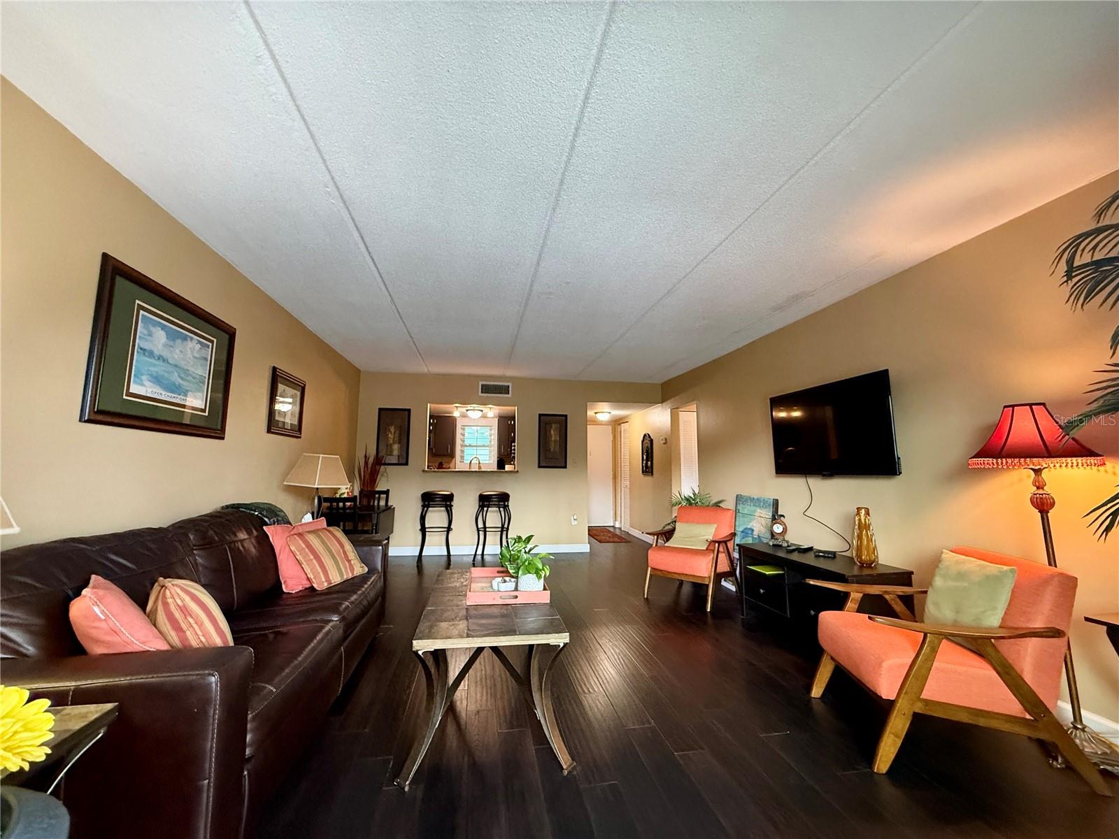 464 N Paula Dr #313 Property Photo 7