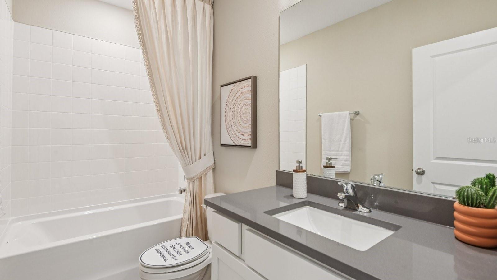 17653 Spanish Oak Loop Property Photo 28
