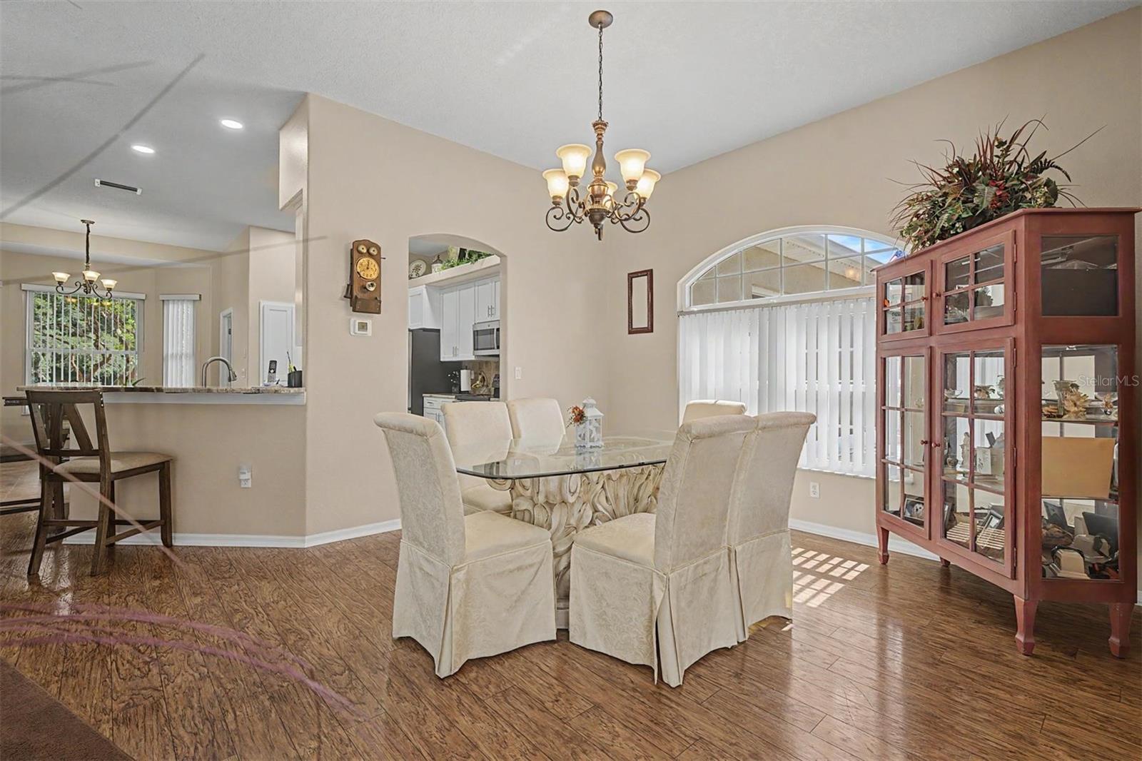 10339 Bedford Rd Property Photo 10