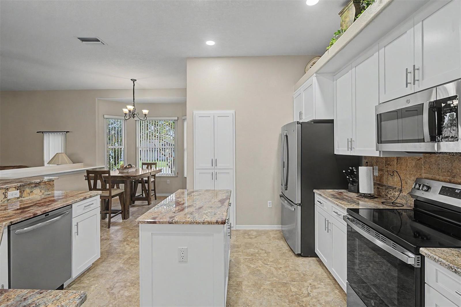 10339 Bedford Rd Property Photo 16
