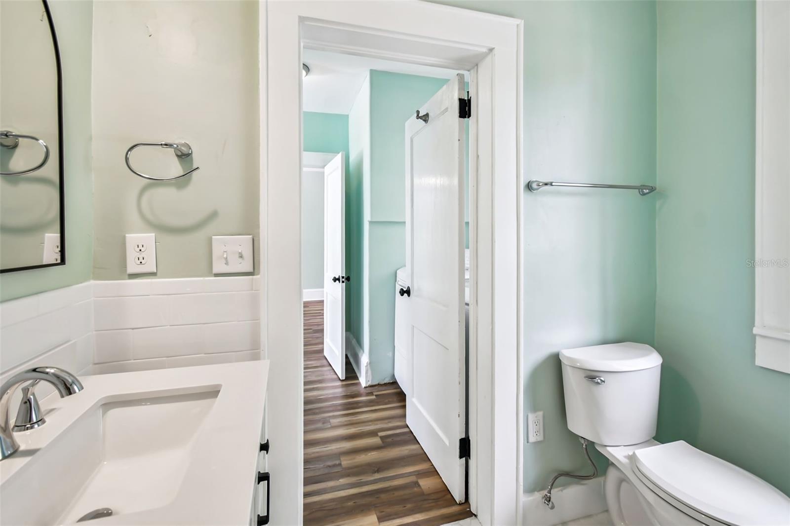 TB8504343 Property Photo 27