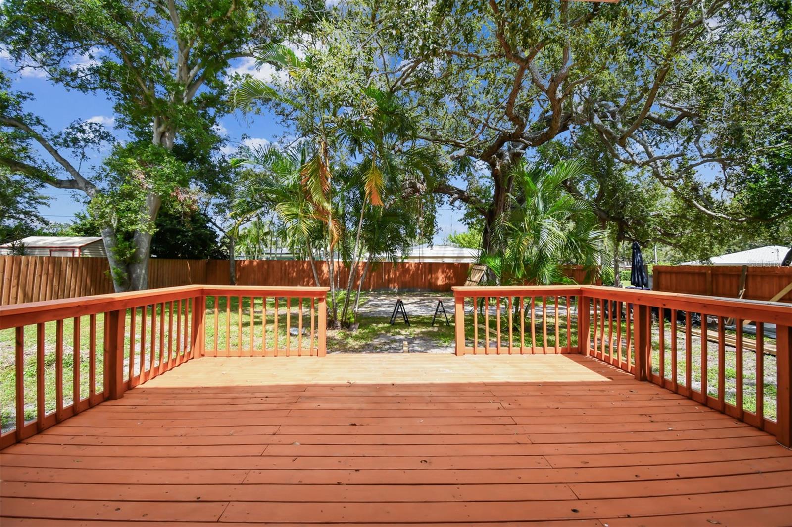 TB8504343 Property Photo 32