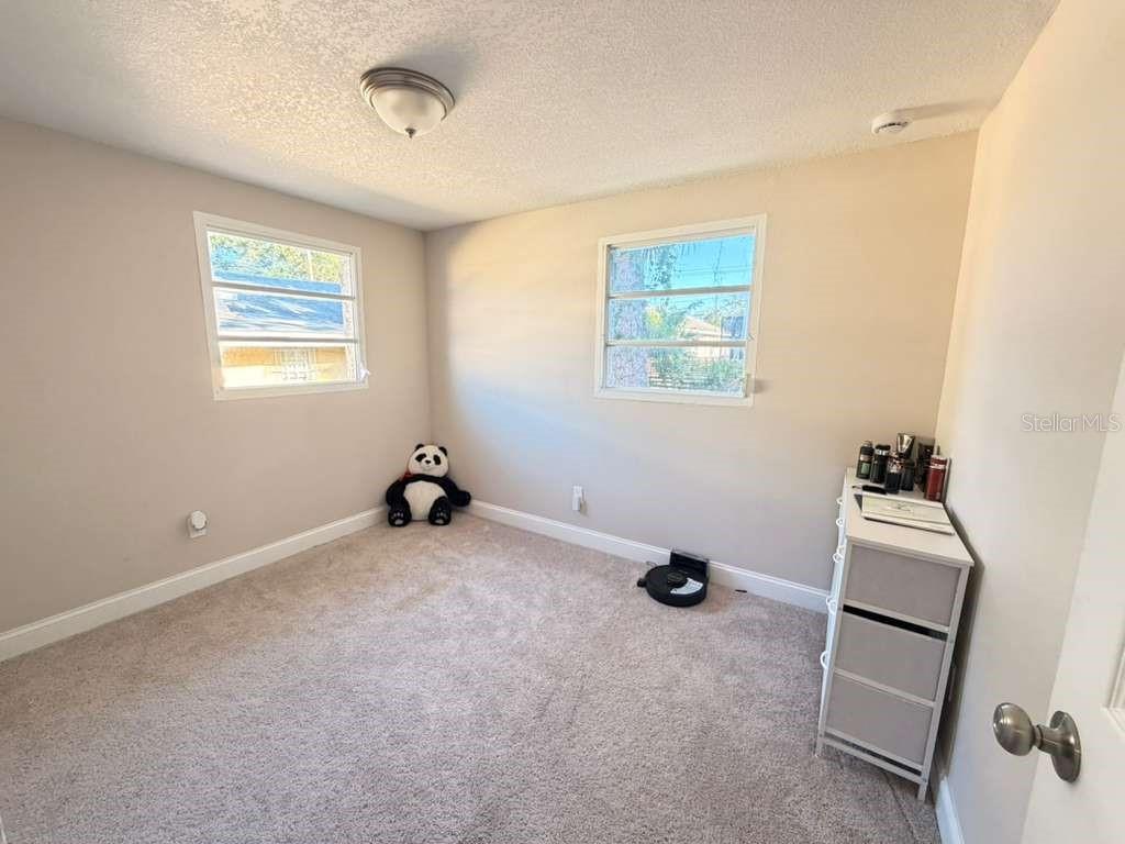 4304 W Arch St Property Photo 19