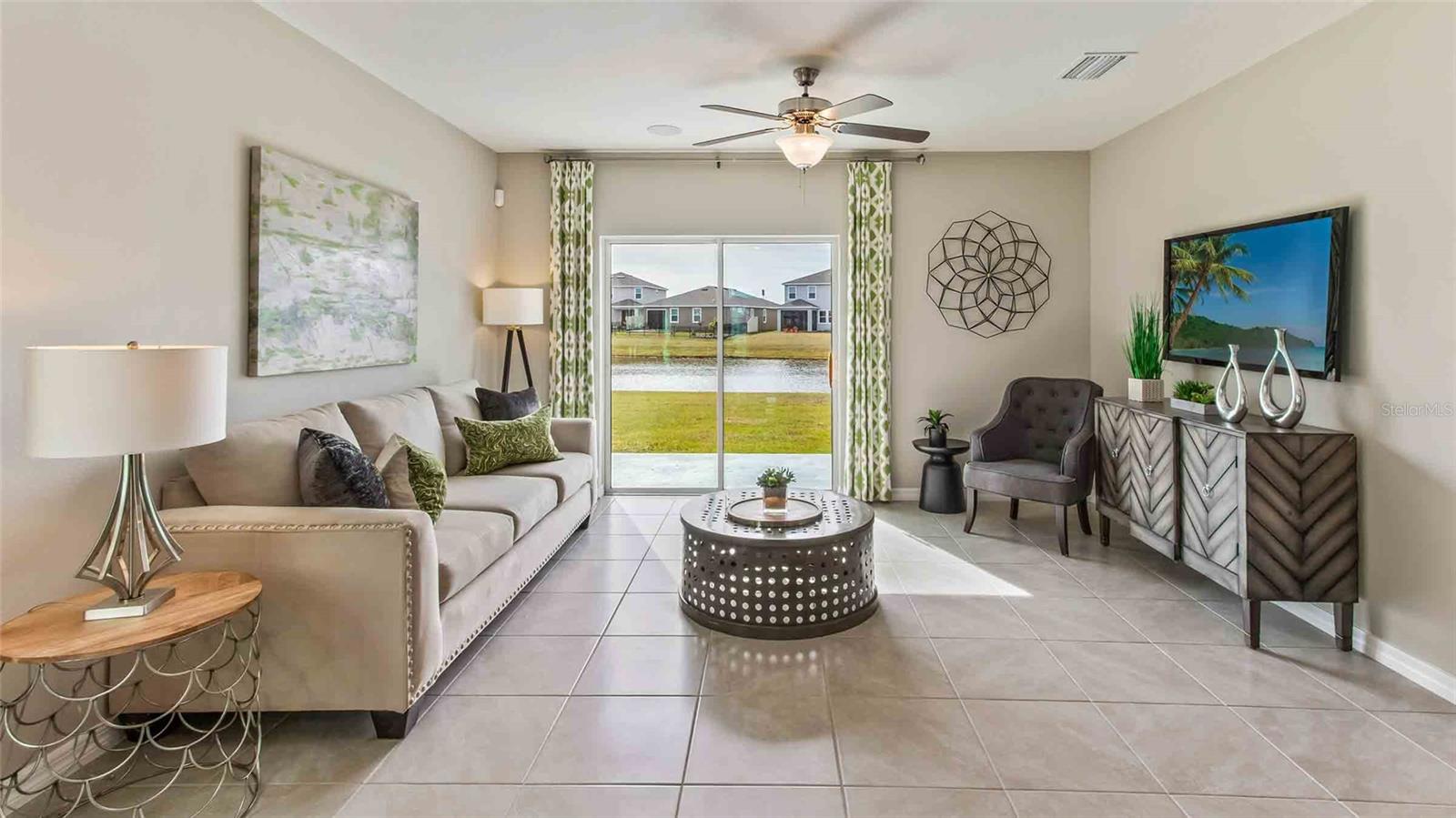 2379 Bender Dr Property Photo 5