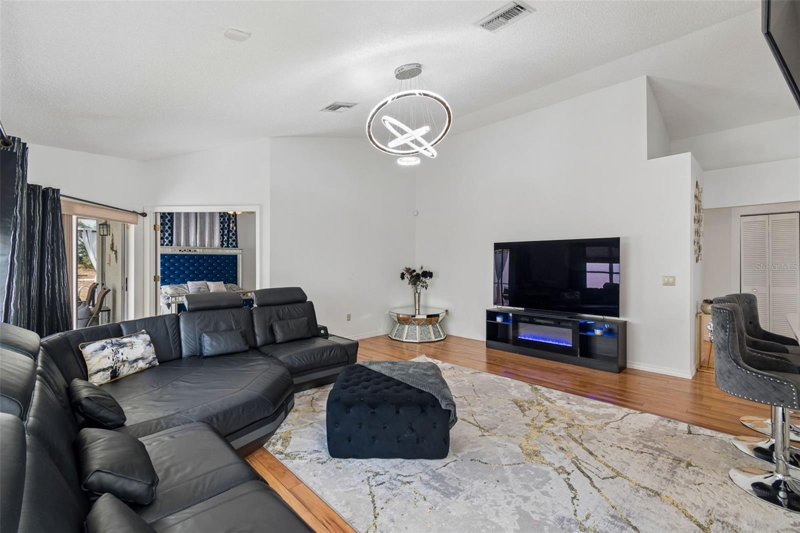10491 Casa Grande Cir Property Photo 17