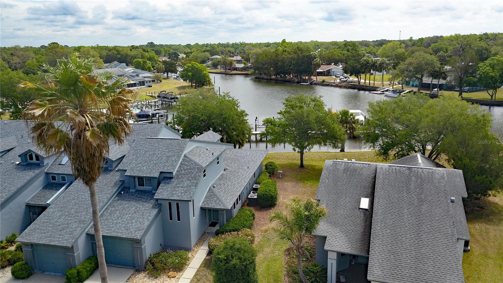 11040 W Cove Harbor Dr Property Photo 2