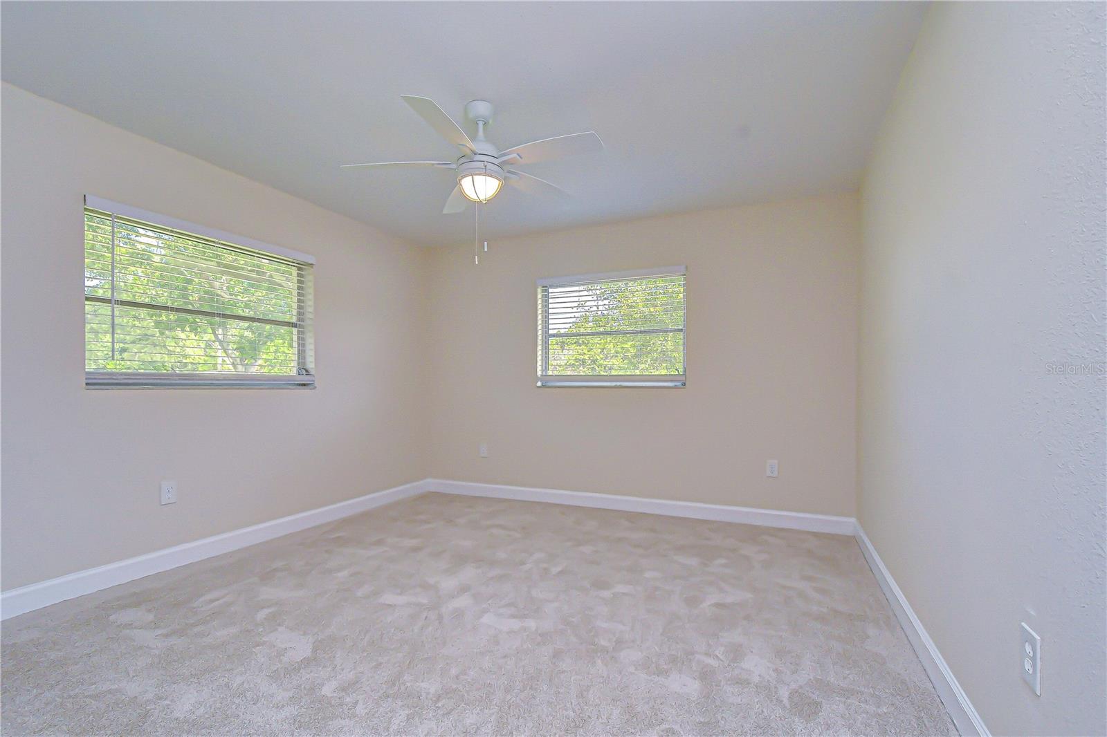 2167 Lakeview Rd Property Photo 22