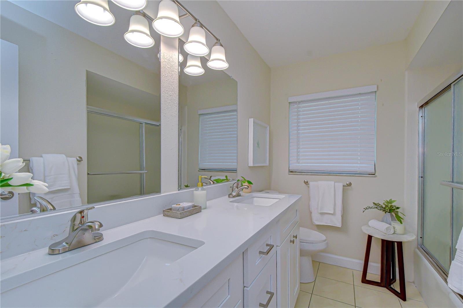 2167 Lakeview Rd Property Photo 23