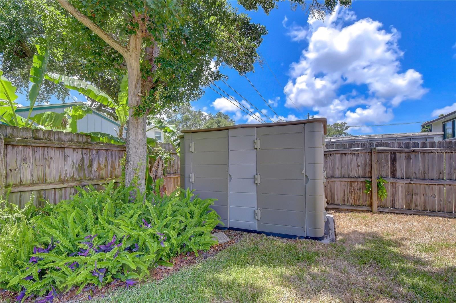 2167 Lakeview Rd Property Photo 35
