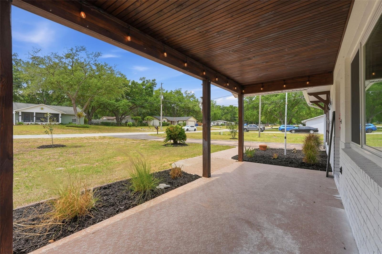 39825 Sunburst Dr Property Photo 4