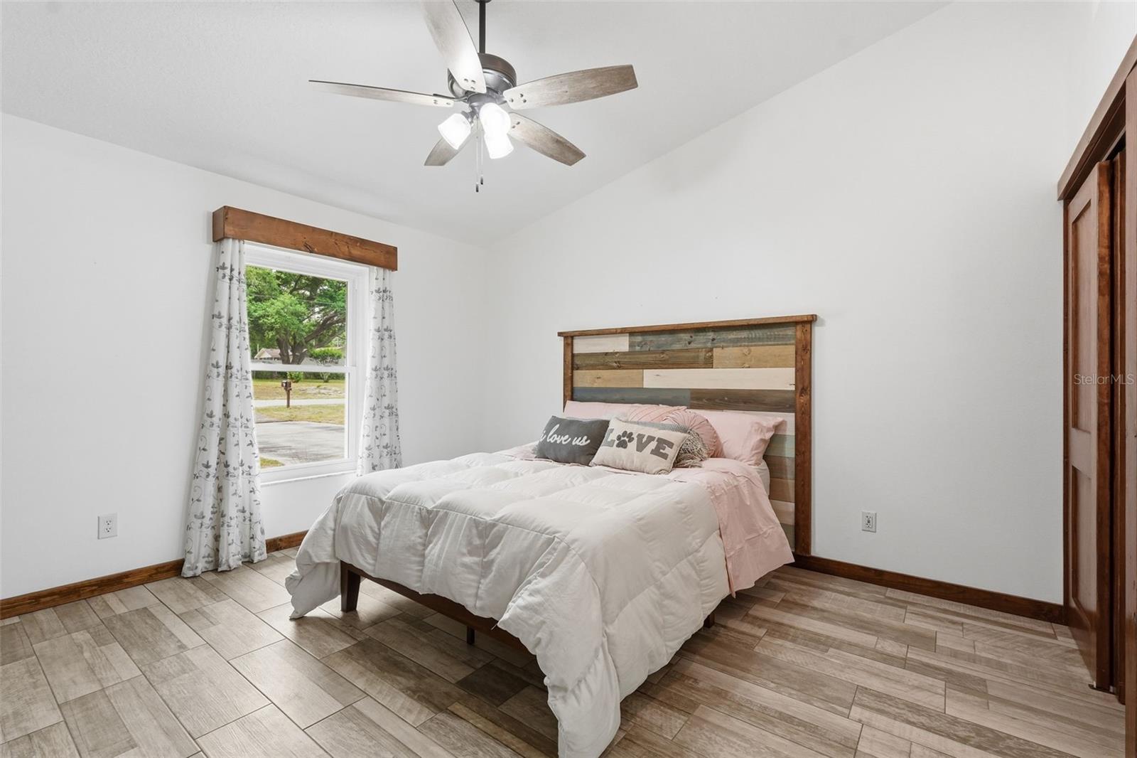 39825 Sunburst Dr Property Photo 19
