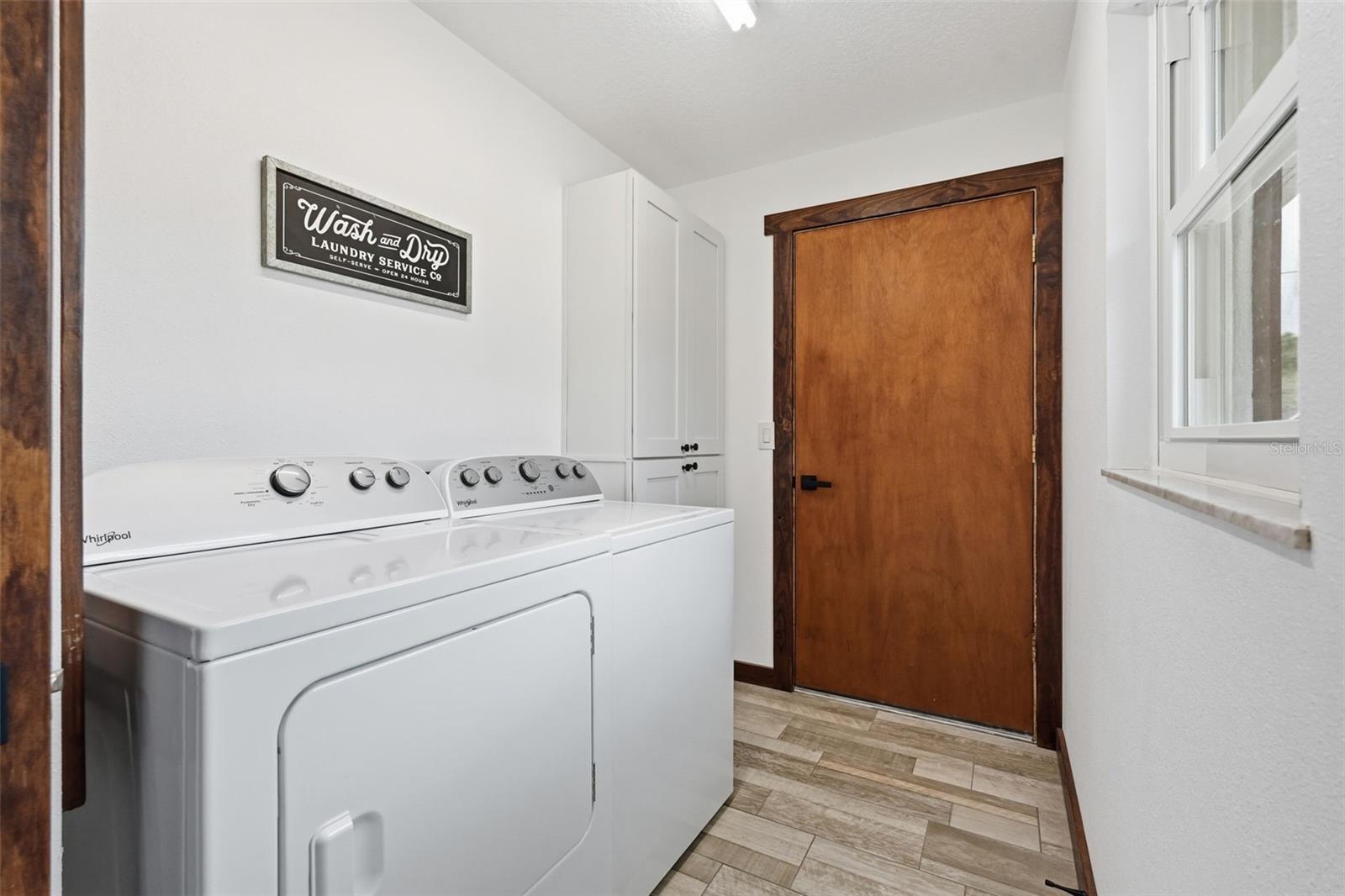 39825 Sunburst Dr Property Photo 32