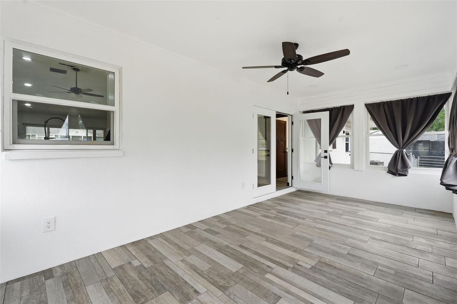 39825 Sunburst Dr Property Photo 35