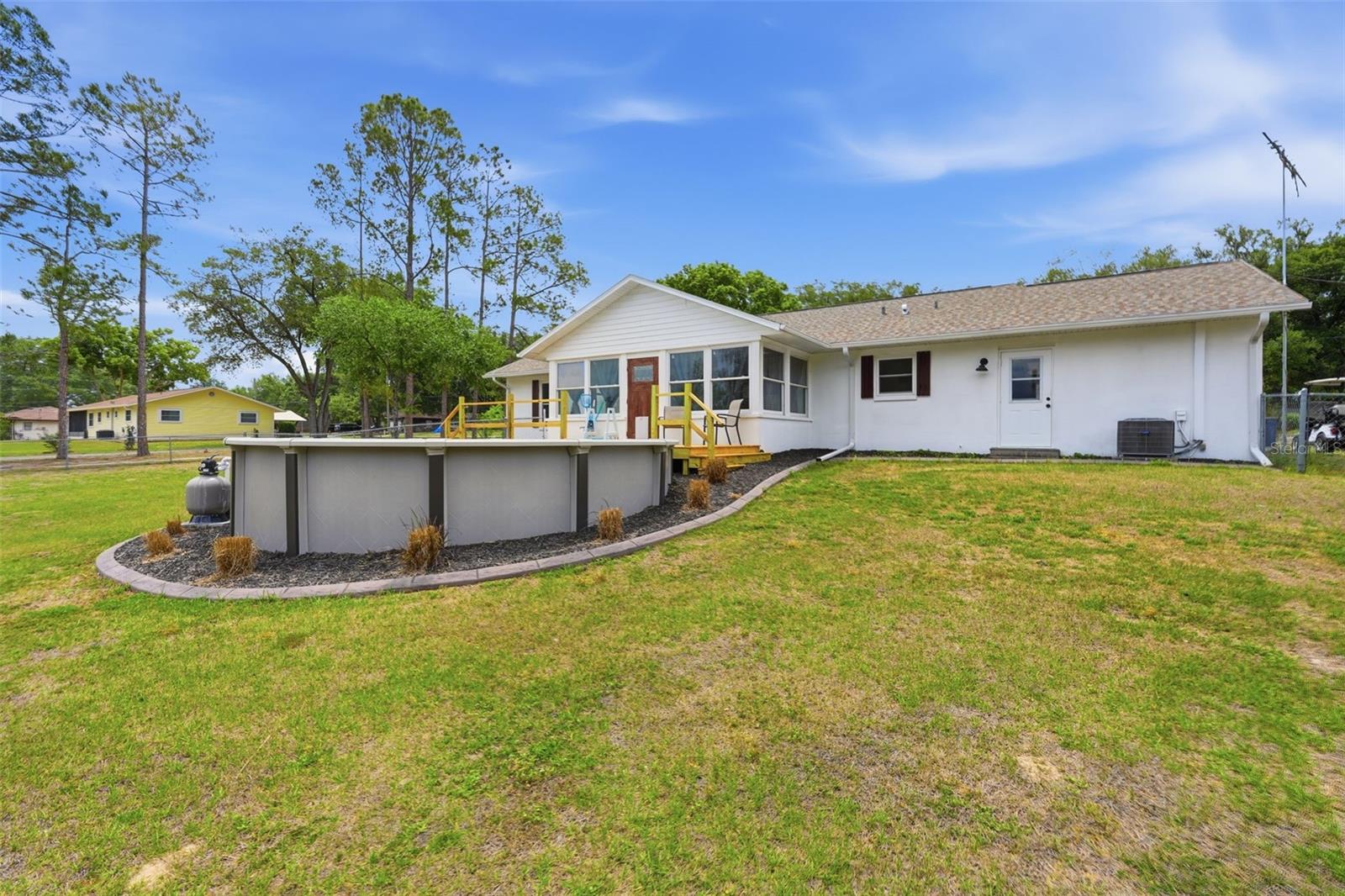 39825 Sunburst Dr Property Photo 42