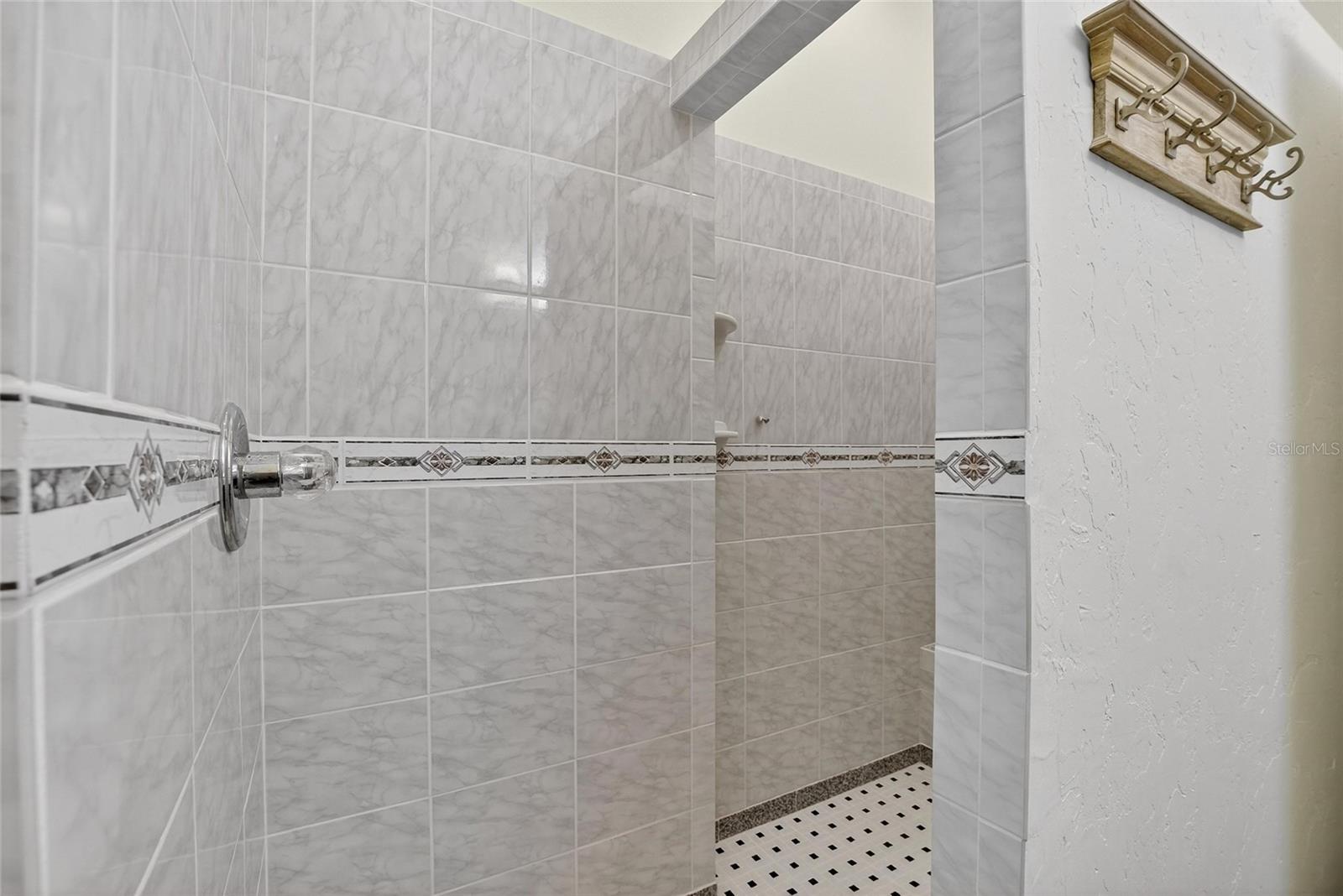 13029 Prestwick Dr Property Photo 32